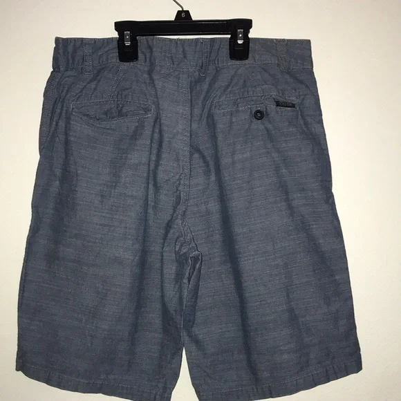 Men’s Valor Shorts - Picture 2 of 4